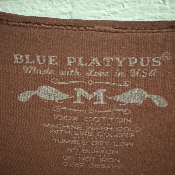 Amelia Earhart All-Cotton Tee, M, Blue Platypus - Picture 4 of 6